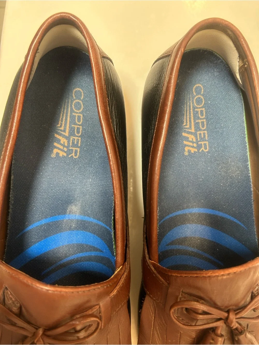 Johnston & Murphy Aragon II Kiltie tassel loafers black/brown leather. Size 13W